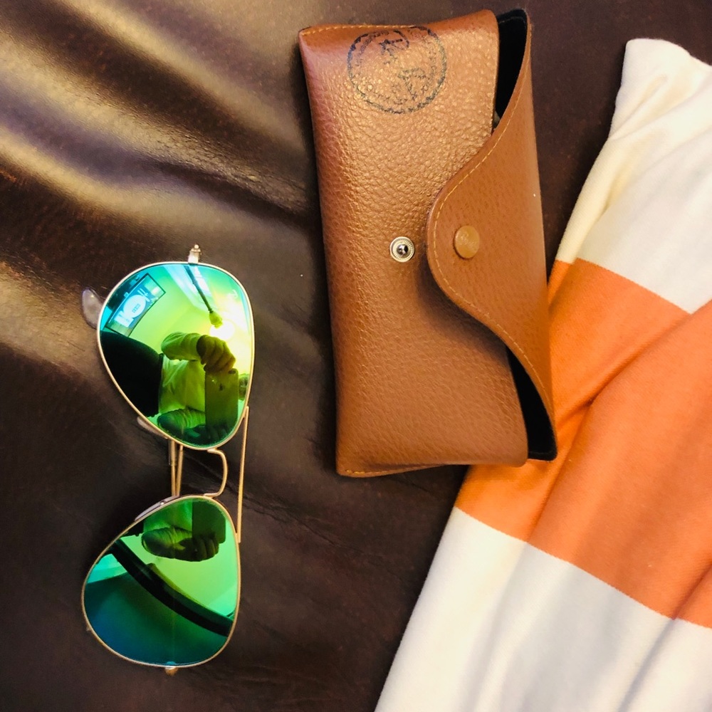 RayBan Aviators - Green reflective lens